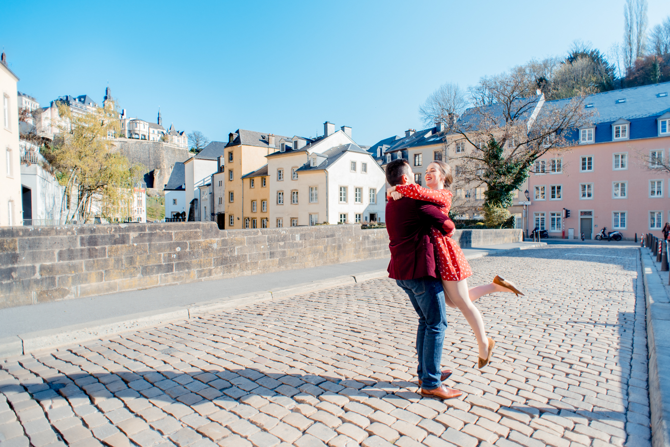 Luxembourg Couple PhoLuxembourg Couple Photographer L'Œil Derrière le Miroirtographer